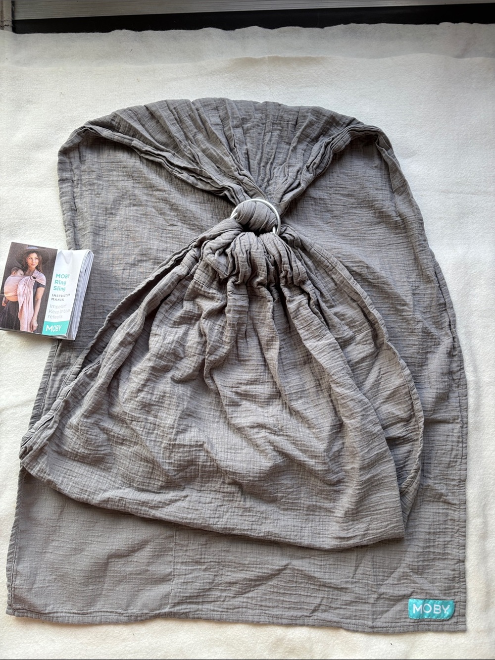 Moby Ring Sling Gray Gauze